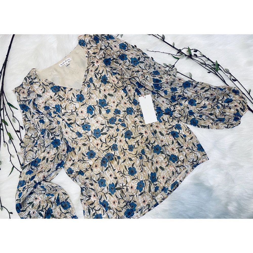 by the River Peasant flounce top